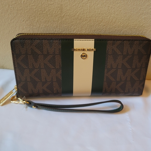 Michael kors wallet - Picture 5 of 15